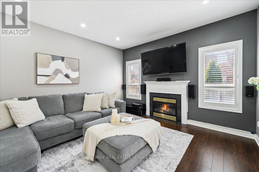 5443 Jacada Road, Burlington, Ontario  L7L 7N3 - Photo 20 - W12106536