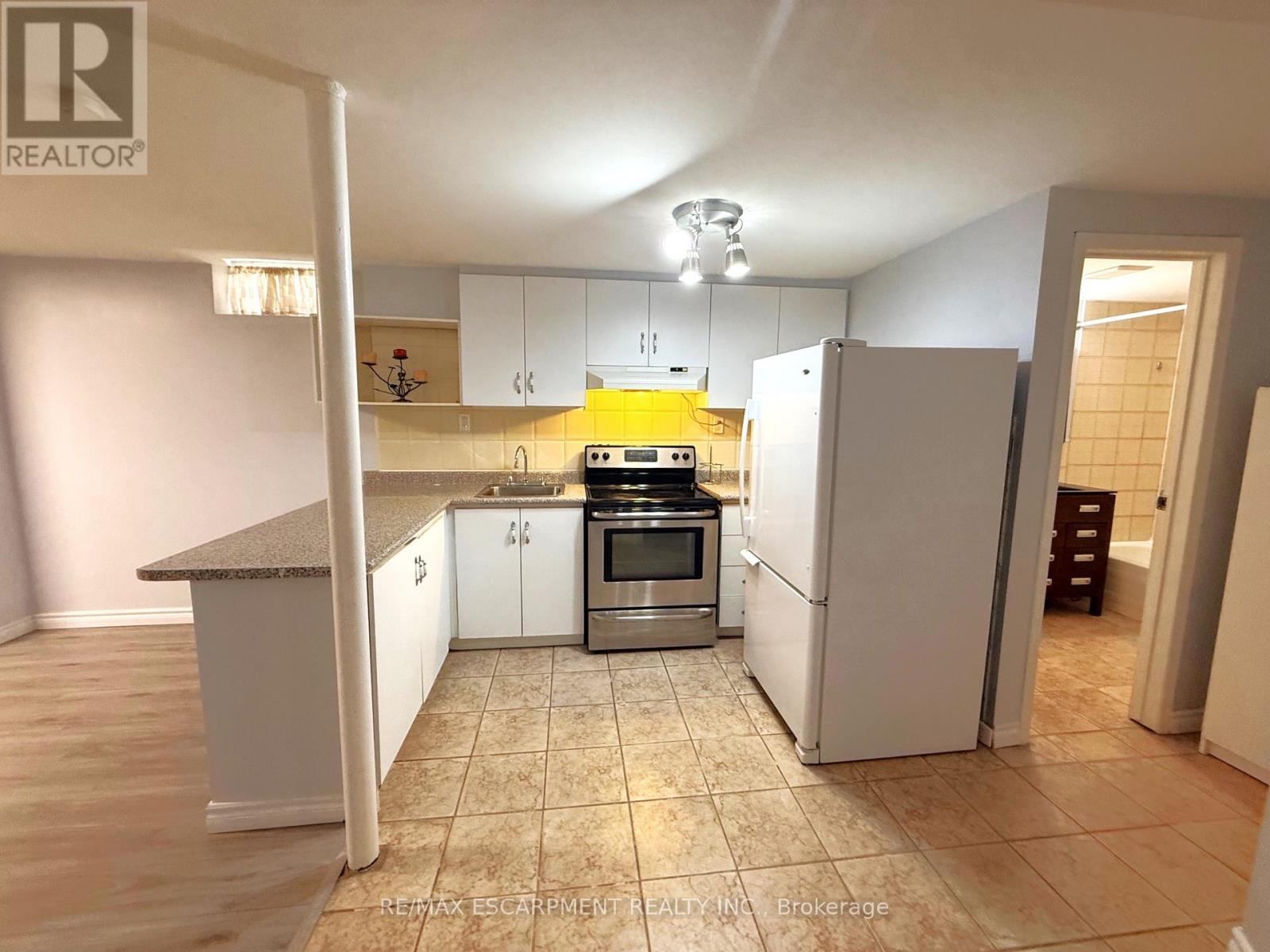Basement - 25 Prairie Rose Circle, Brampton, Ontario  L6R 1R4 - Photo 9 - W12123219