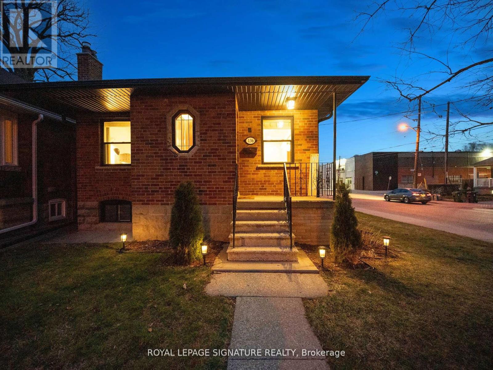 136 Schell Avenue, Toronto, Ontario  M6E 2T1 - Photo 2 - W12181367