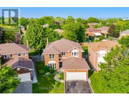 1337 SIR DAVID DRIVE, Oakville, Ontario