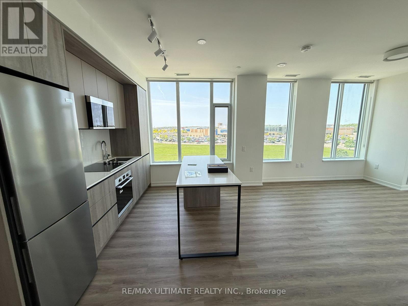 803 - 2485 Eglinton Avenue W, Mississauga, Ontario  L5M 2T1 - Photo 4 - W12215847