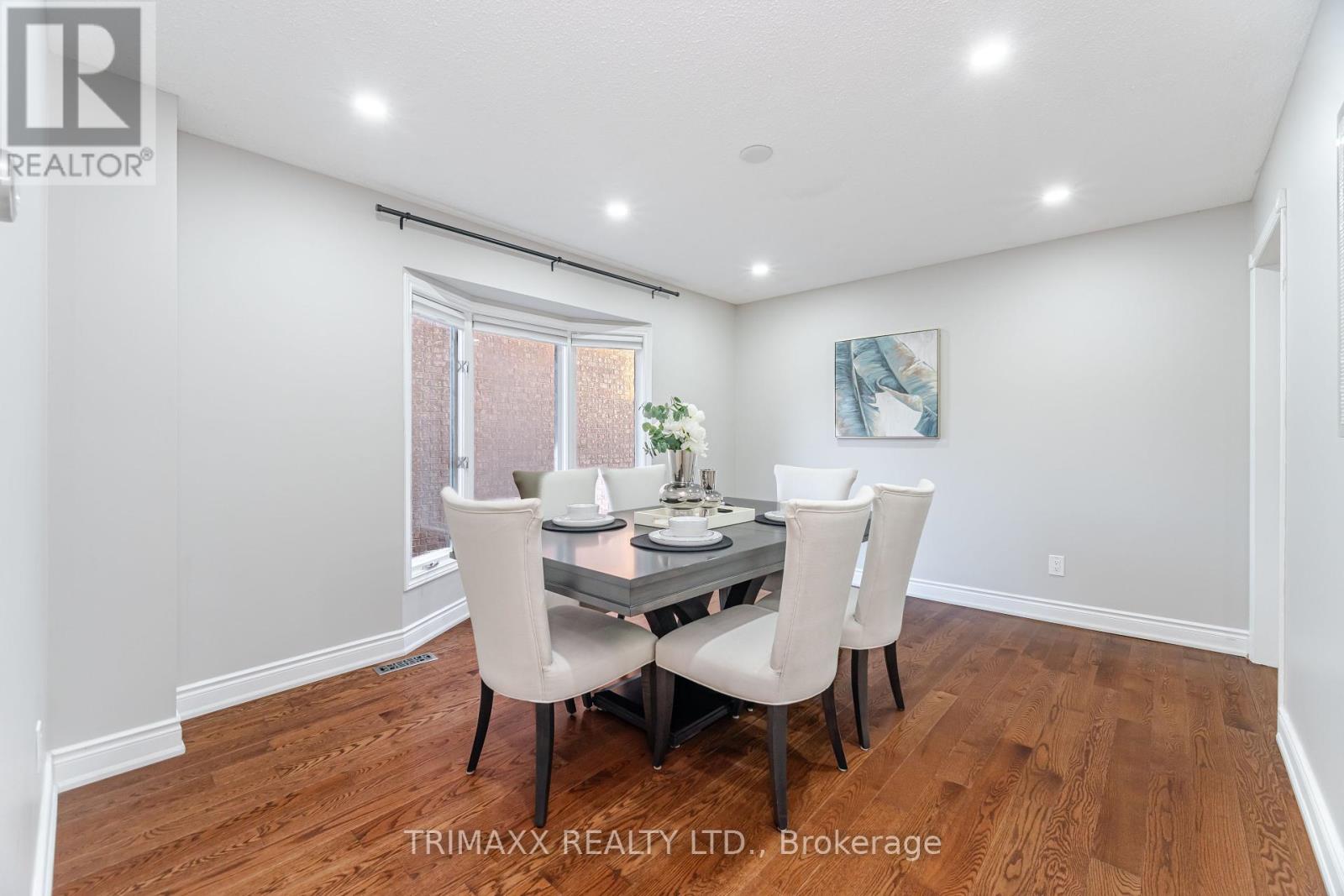1337 Sir David Drive, Oakville (Cv Clearview), Ontario  L6J 6V5 - Photo 14 - W12215640
