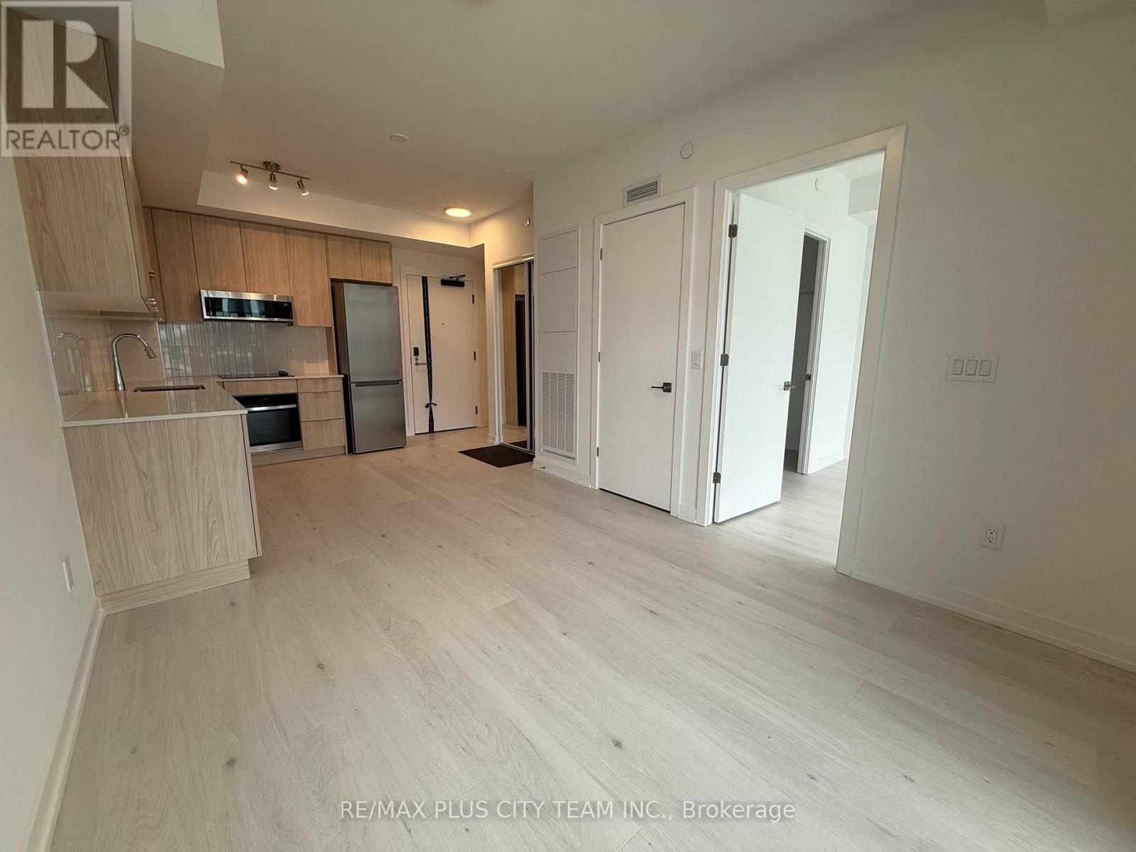 353 - 2501 Saw Whet Boulevard, Oakville (Ga Glen Abbey), Ontario  L6M 5N2 - Photo 6 - W12215891