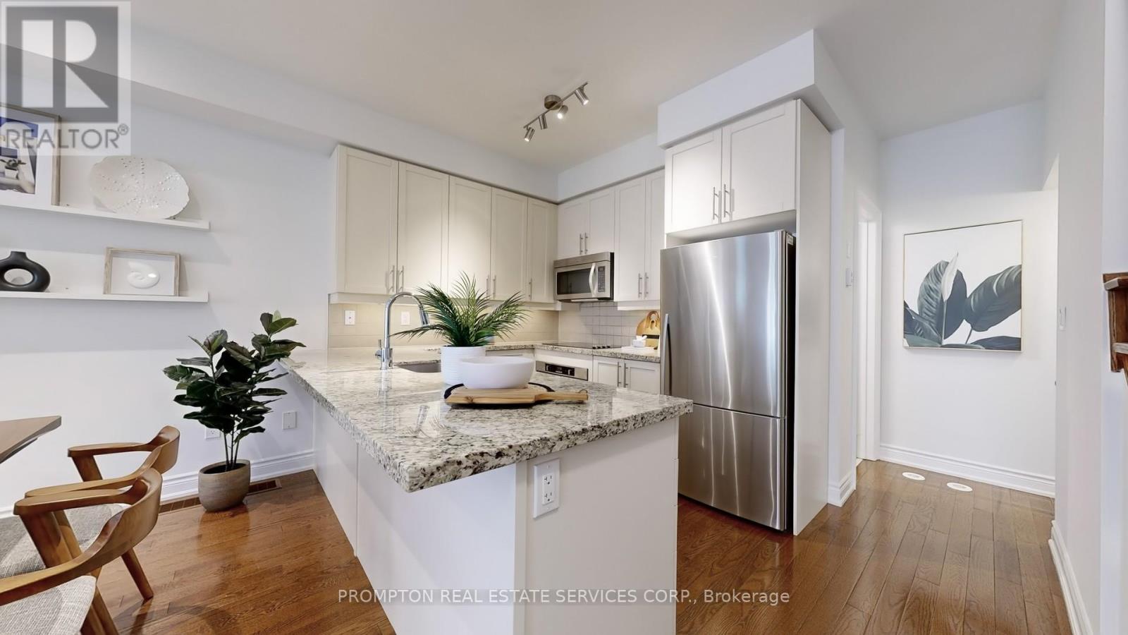 5 - 30 Hargrave Lane, Toronto (Bridle Path-Sunnybrook-York Mills), Ontario  M4N 0A4 - Photo 11 - C12215931