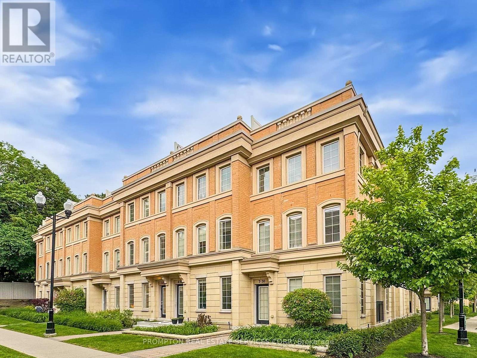 5 - 30 Hargrave Lane, Toronto (Bridle Path-Sunnybrook-York Mills), Ontario  M4N 0A4 - Photo 2 - C12215931