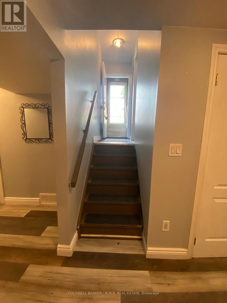 66 Ivory Court, Clarington, Ontario  L1C 5C1 - Photo 9 - E12215743
