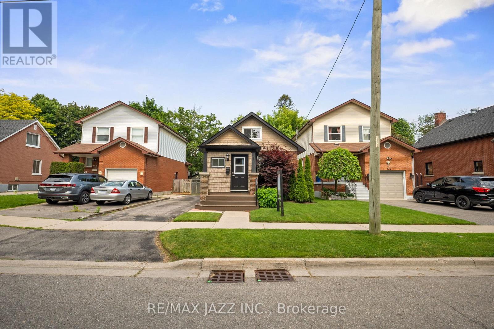 139 Warren Avenue, Oshawa, Ontario  L1J 4G5 - Photo 2 - E12215868