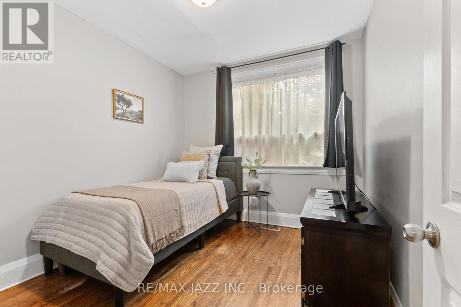 139 Warren Avenue, Oshawa, Ontario  L1J 4G5 - Photo 13 - E12215868