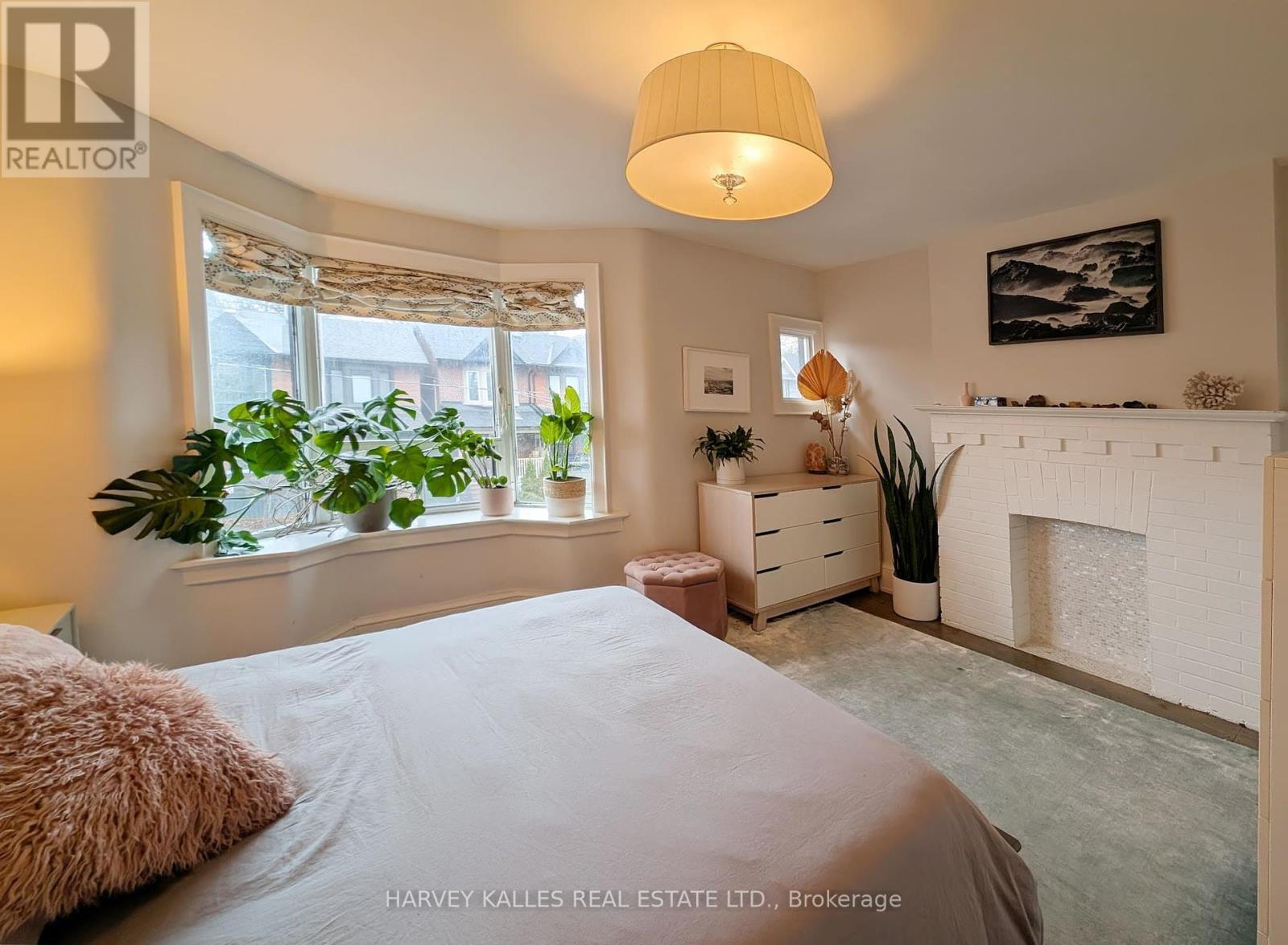 61 Marchmount Road, Toronto (Wychwood), Ontario  M6G 2A8 - Photo 9 - C12215933