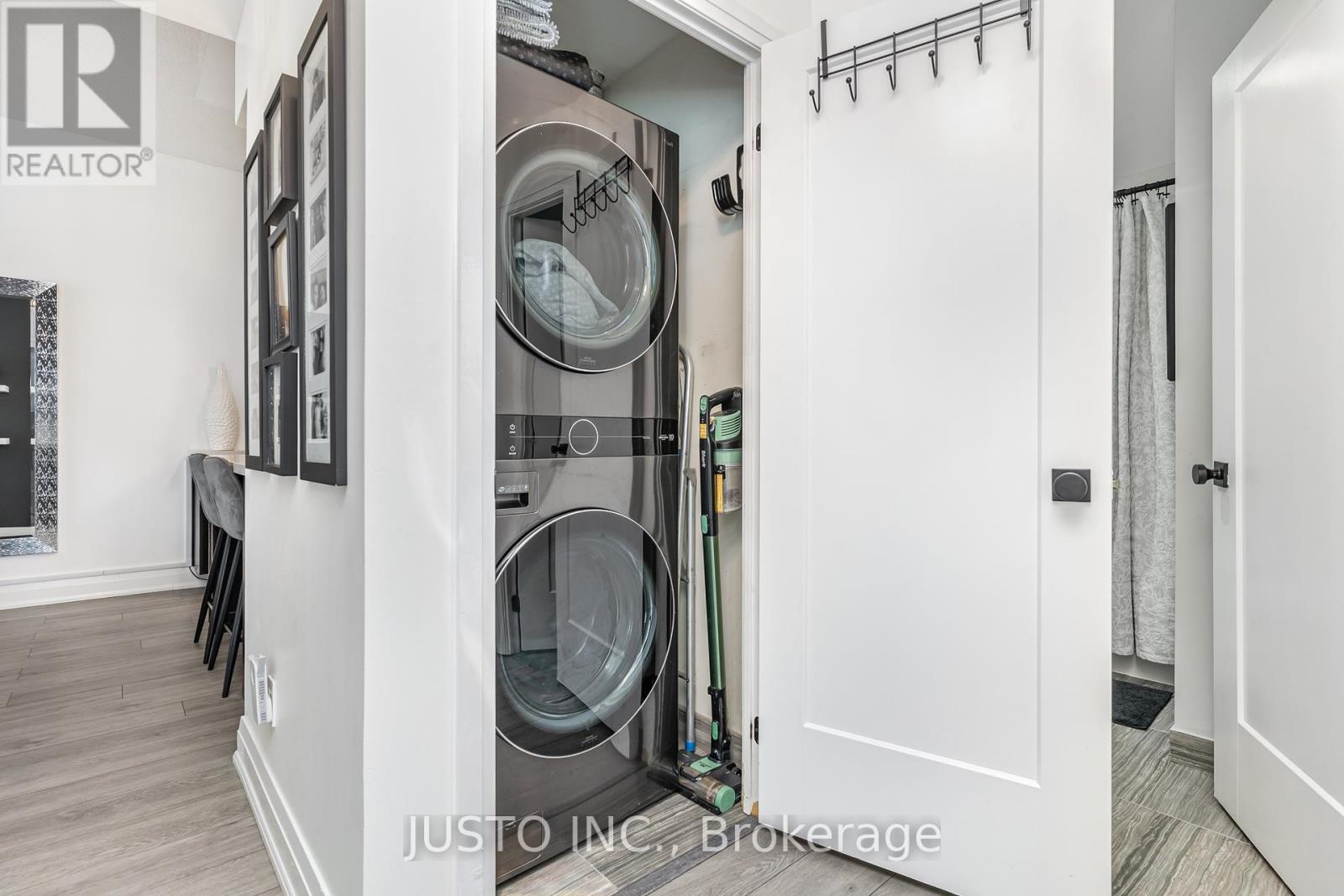 W604 - 565 Wilson Avenue, Toronto (Clanton Park), Ontario  M3H 0C6 - Photo 9 - C12215971