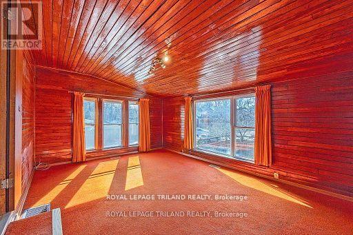 Photo 17 of 30 for 241 Ridout Street S
