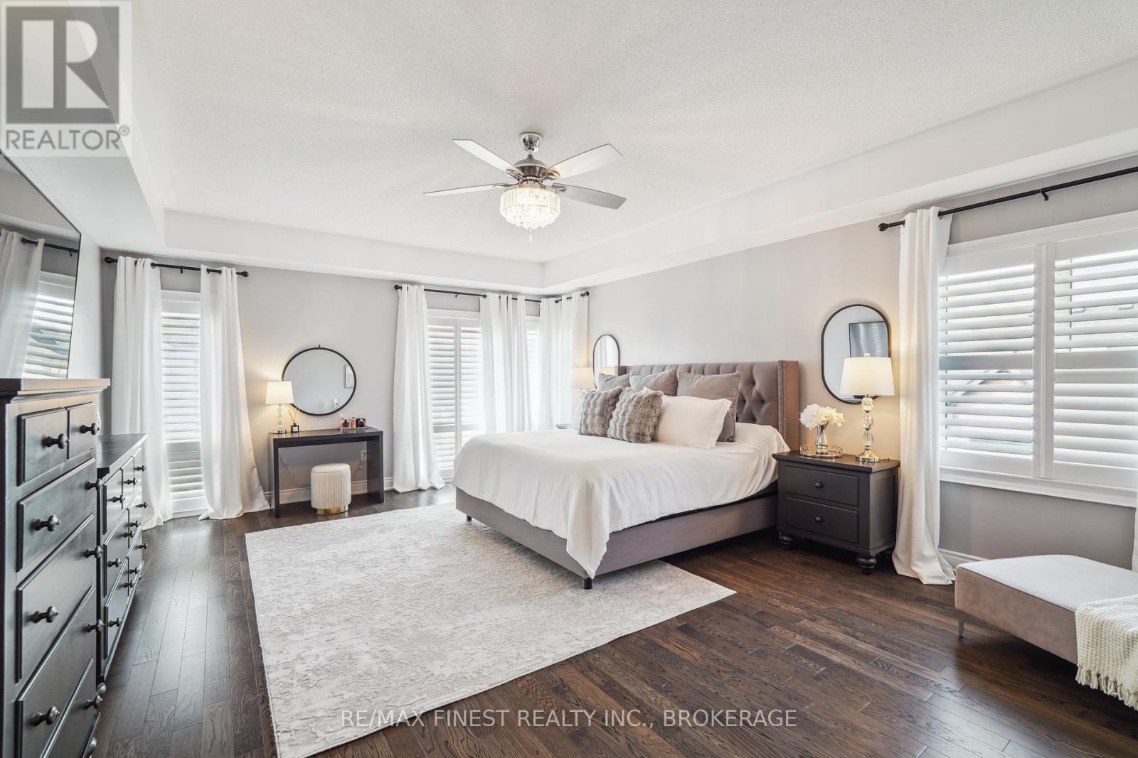 171 Frederick Pearson Street, East Gwillimbury, Ontario  L9N 0Y8 - Photo 19 - N12215973