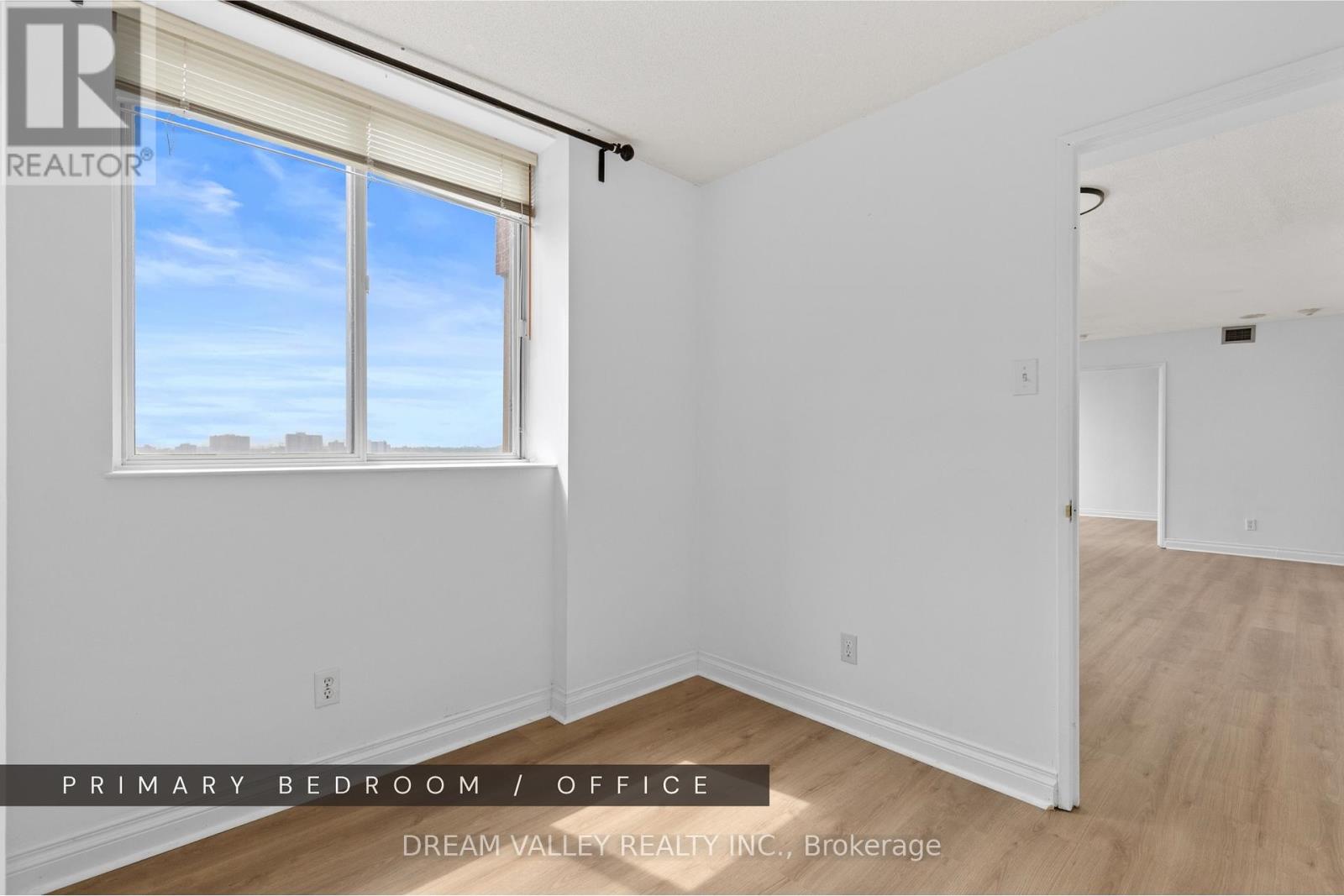 1213 - 330 Mccowan Road, Toronto, Ontario  M1J 3N3 - Photo 24 - E12214622