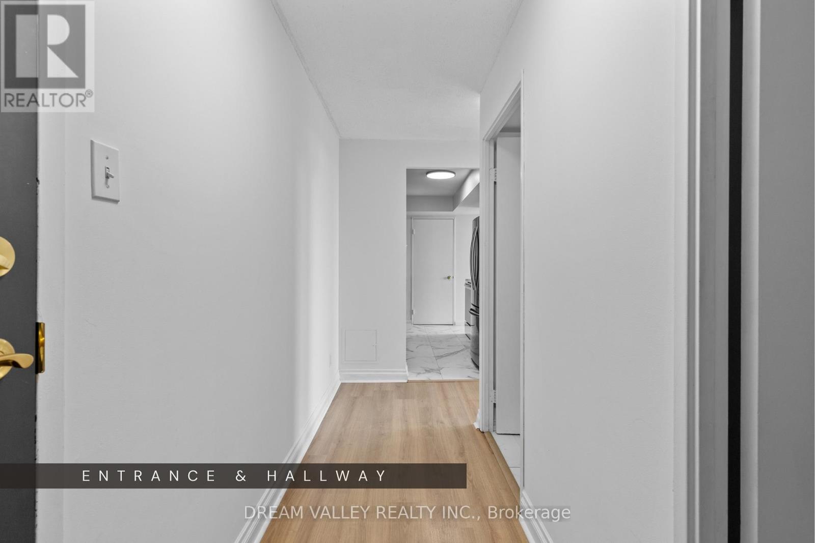 1213 - 330 Mccowan Road, Toronto, Ontario  M1J 3N3 - Photo 8 - E12214622