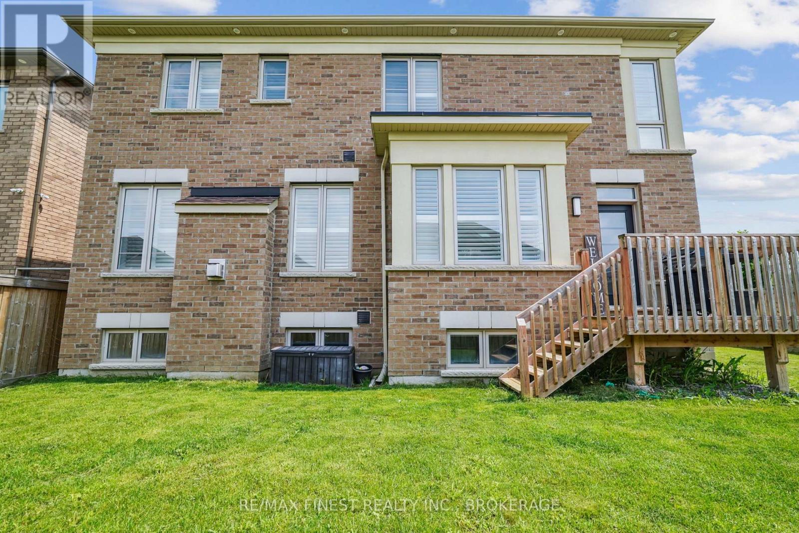 171 Frederick Pearson Street, East Gwillimbury, Ontario  L9N 0Y8 - Photo 38 - N12215973
