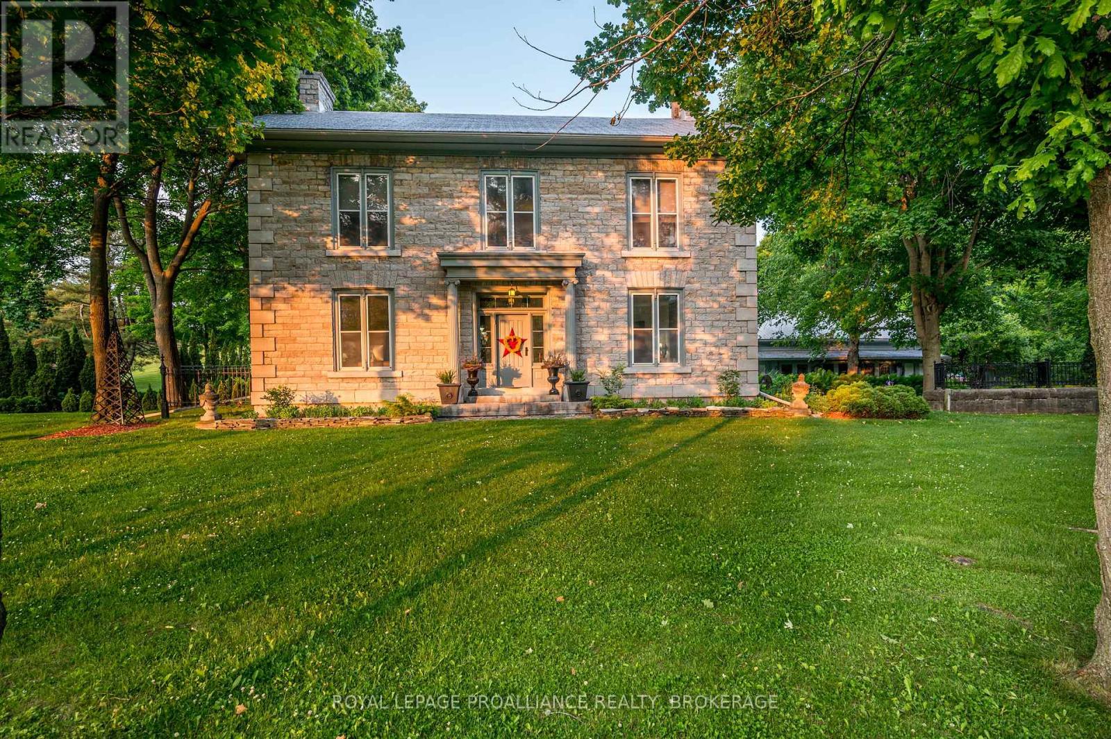 316 COLEBROOK ROAD, stone mills (stone mills), Ontario