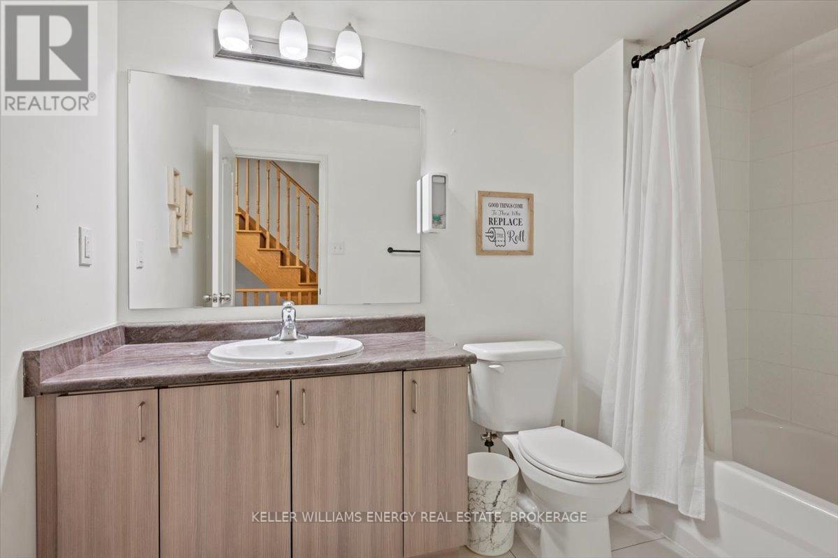 2372 Chevron Prince Path, Oshawa, Ontario  L1L 0K9 - Photo 16 - E12216033