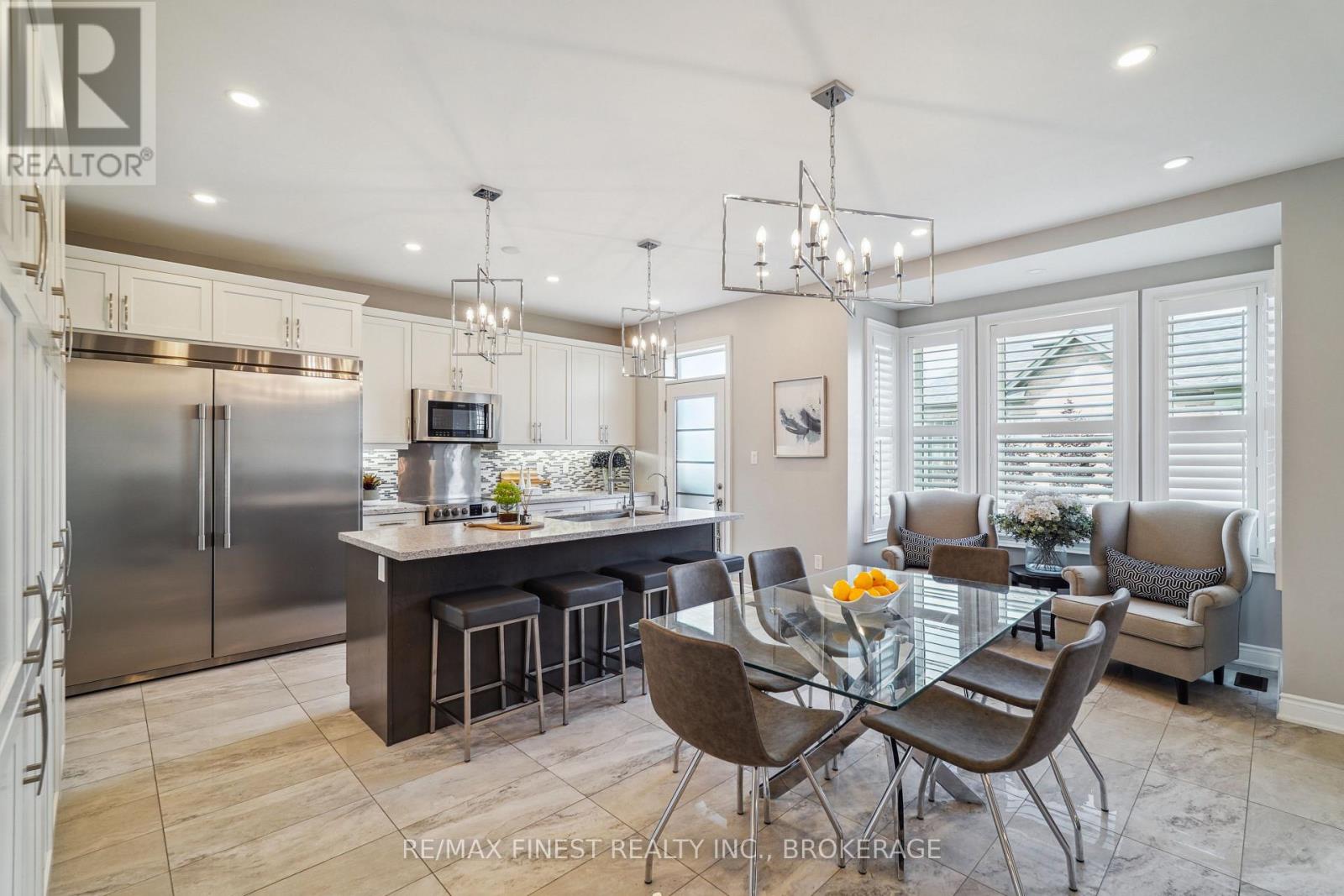 171 Frederick Pearson Street, East Gwillimbury, Ontario  L9N 0Y8 - Photo 9 - N12215973