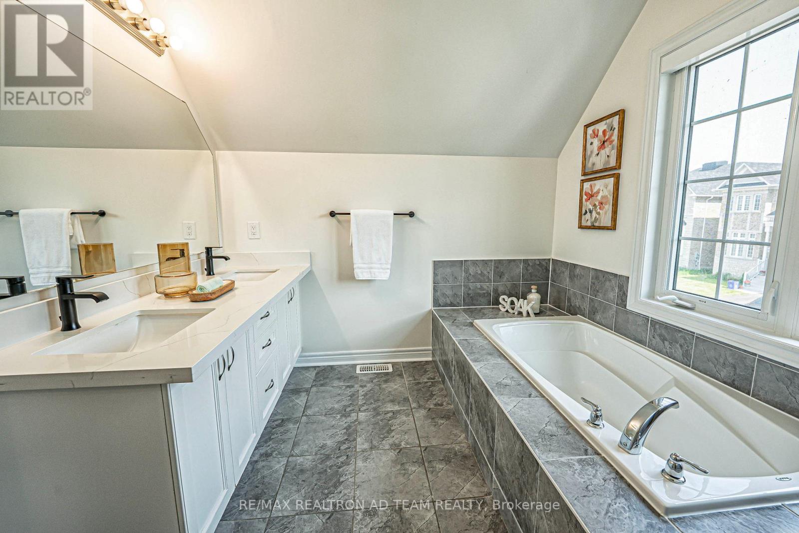 62 Mccourt Drive, Ajax (South East), Ontario  L1Z 0P1 - Photo 27 - E12215918