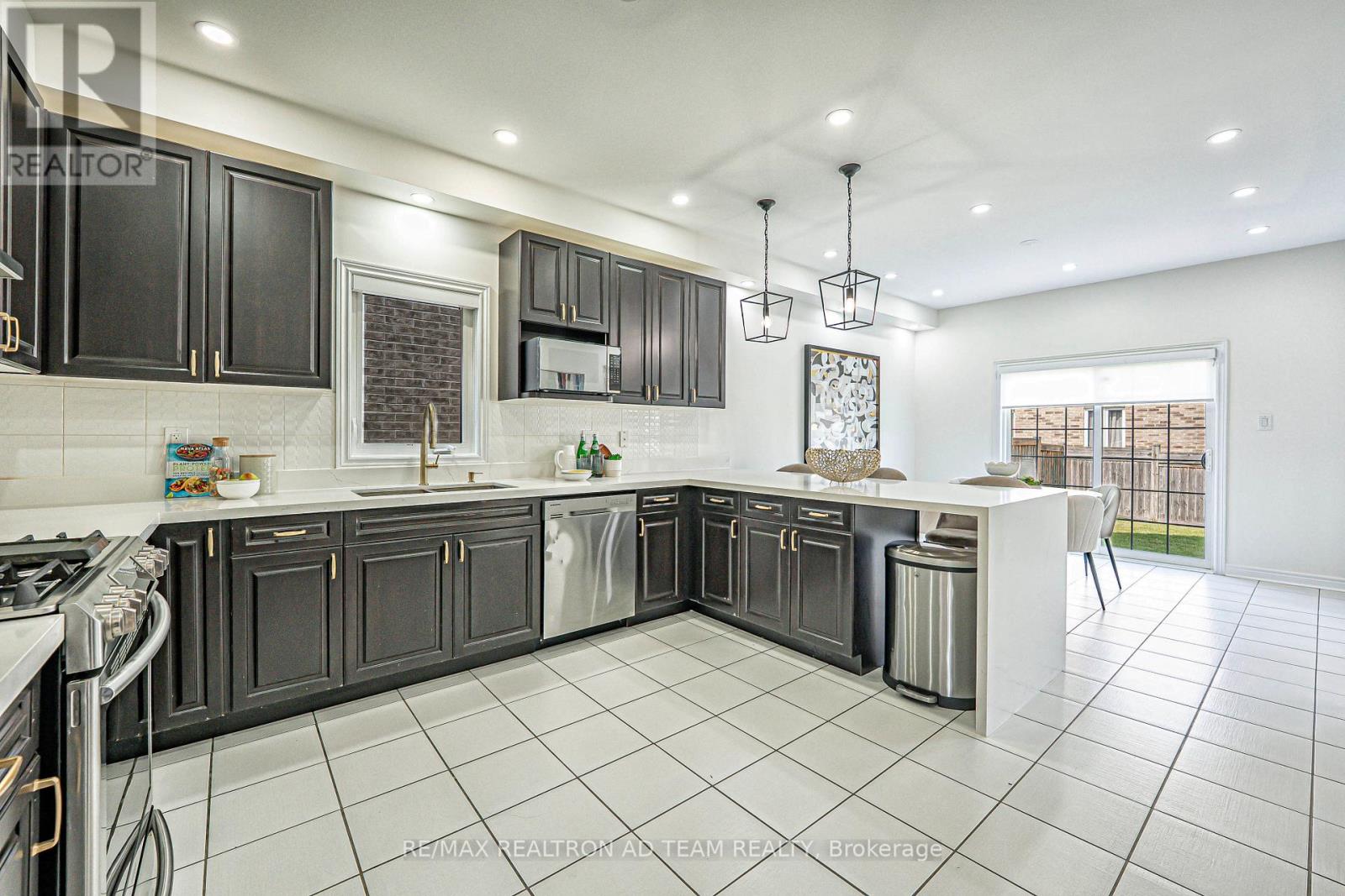 62 Mccourt Drive, Ajax (South East), Ontario  L1Z 0P1 - Photo 14 - E12215918