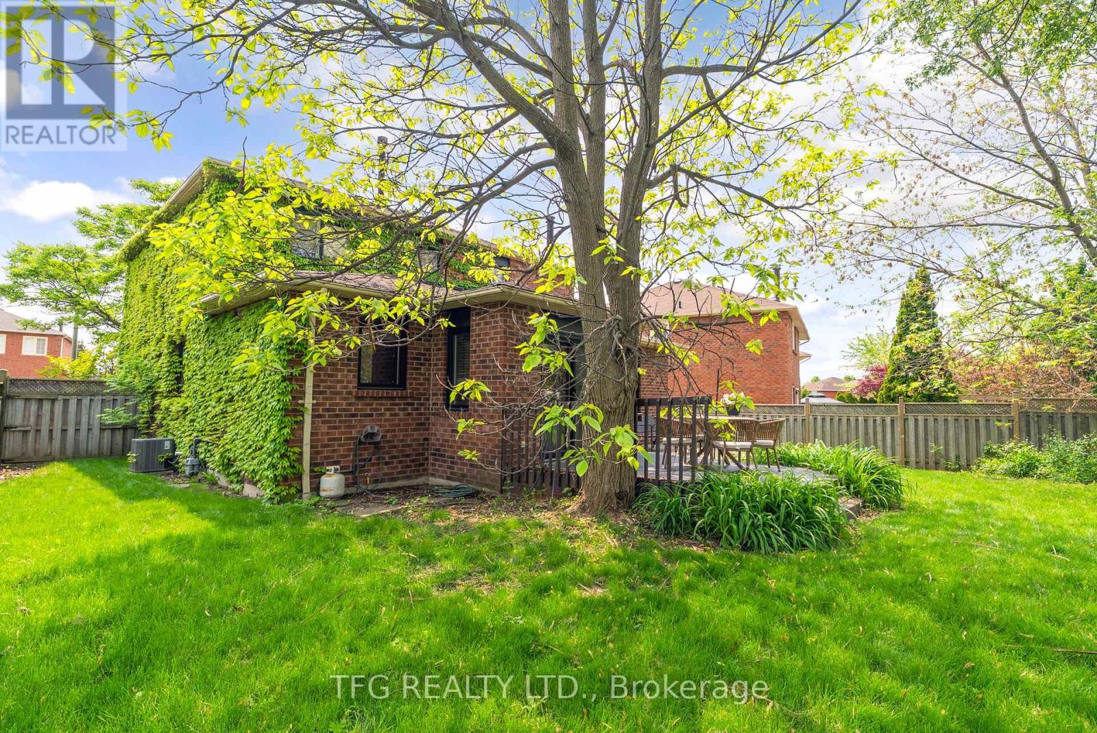 14 Lismer Drive, Whitby, Ontario  L1N 9A3 - Photo 35 - E12216381