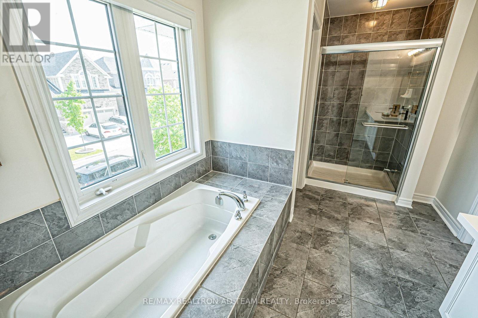 62 Mccourt Drive, Ajax (South East), Ontario  L1Z 0P1 - Photo 28 - E12215918