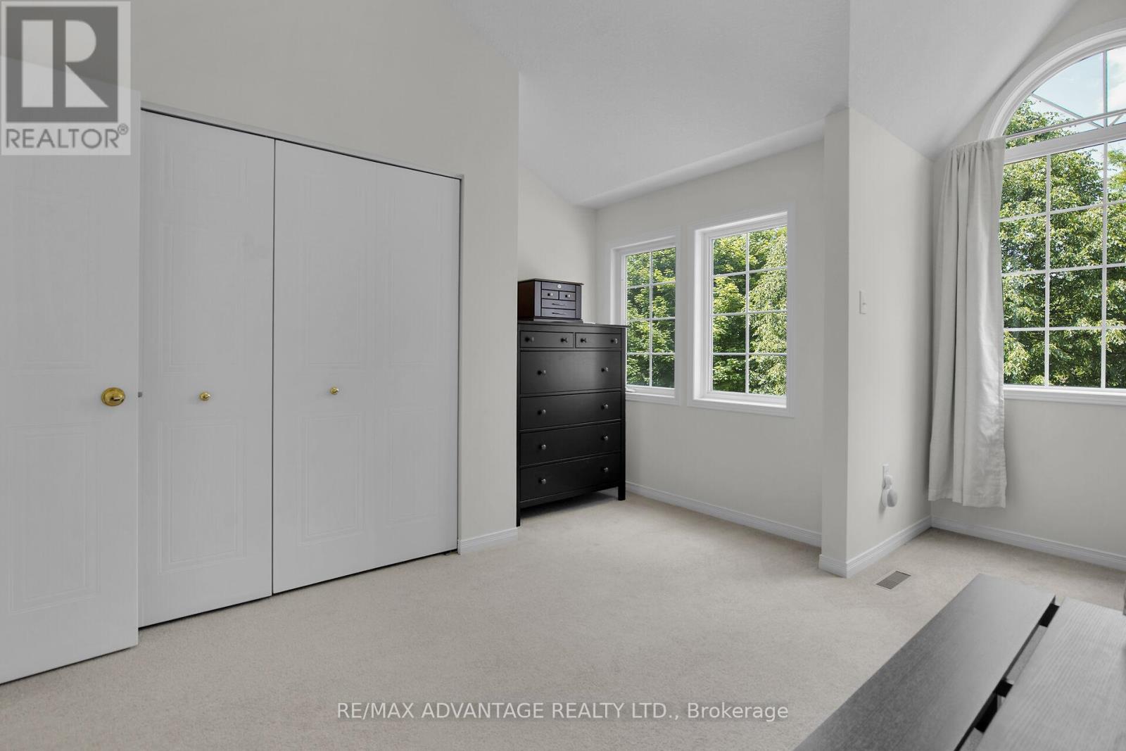 176 Rossmore Court, London South (South P), Ontario  N6C 6B9 - Photo 22 - X12215864