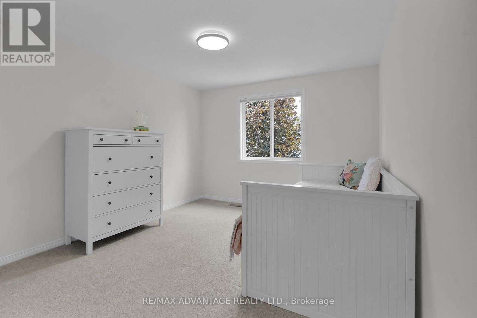 176 Rossmore Court, London South (South P), Ontario  N6C 6B9 - Photo 26 - X12215864