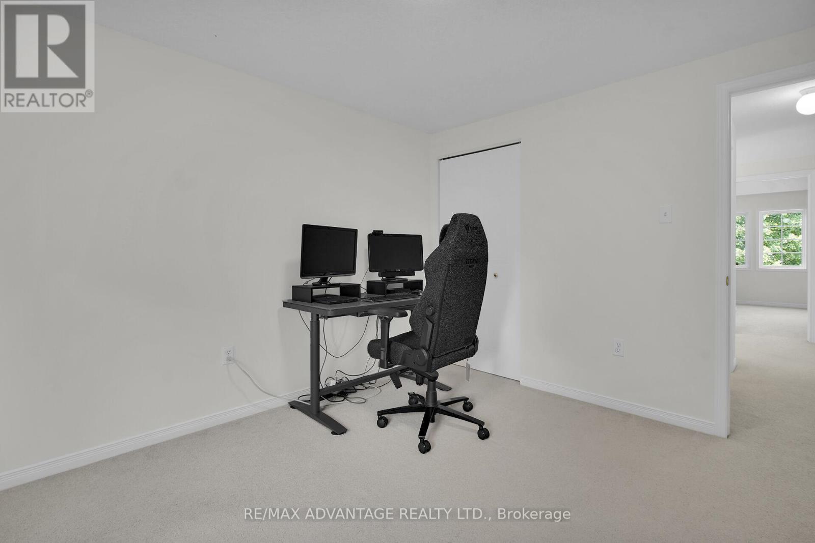 176 Rossmore Court, London South (South P), Ontario  N6C 6B9 - Photo 29 - X12215864