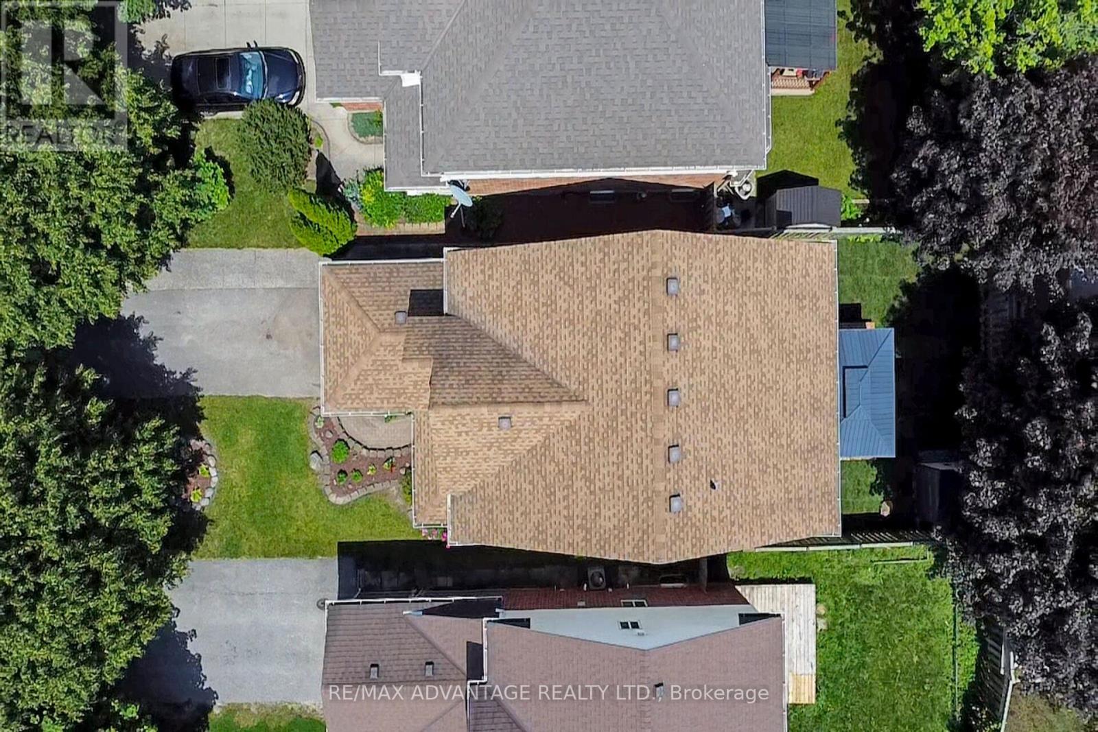 176 Rossmore Court, London South (South P), Ontario  N6C 6B9 - Photo 41 - X12215864