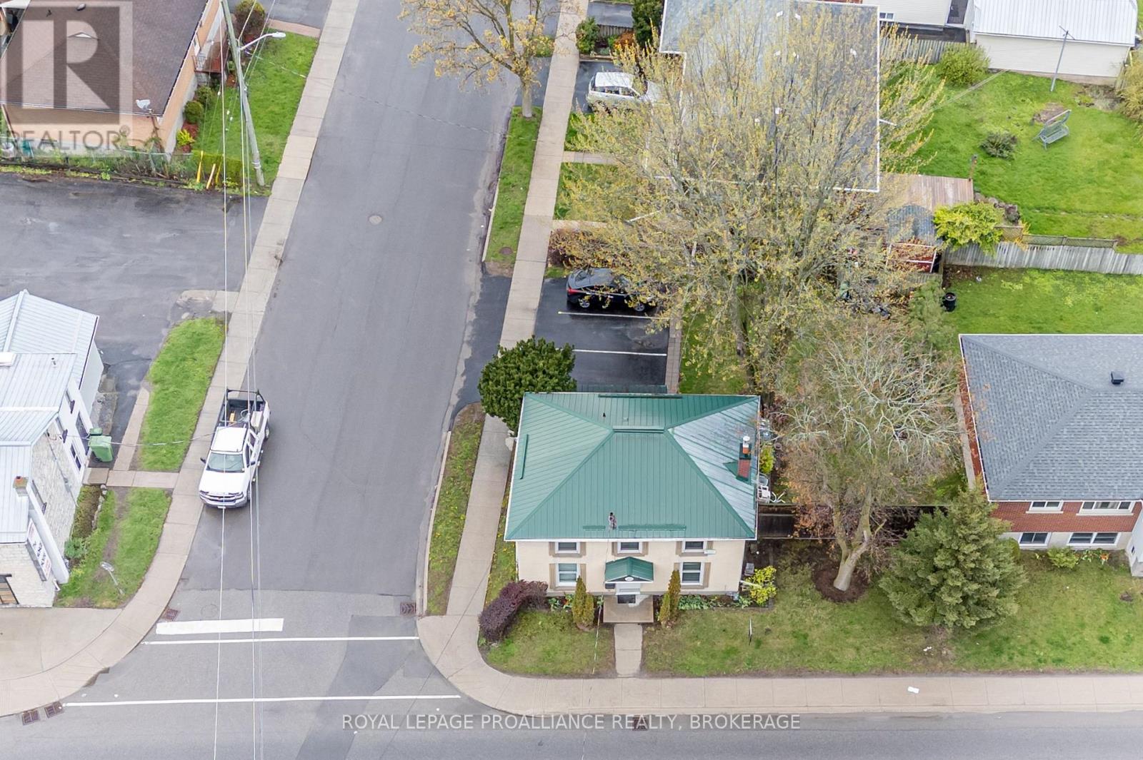 390 Division Street, Kingston, Ontario  K7K 4A7 - Photo 40 - X12158057