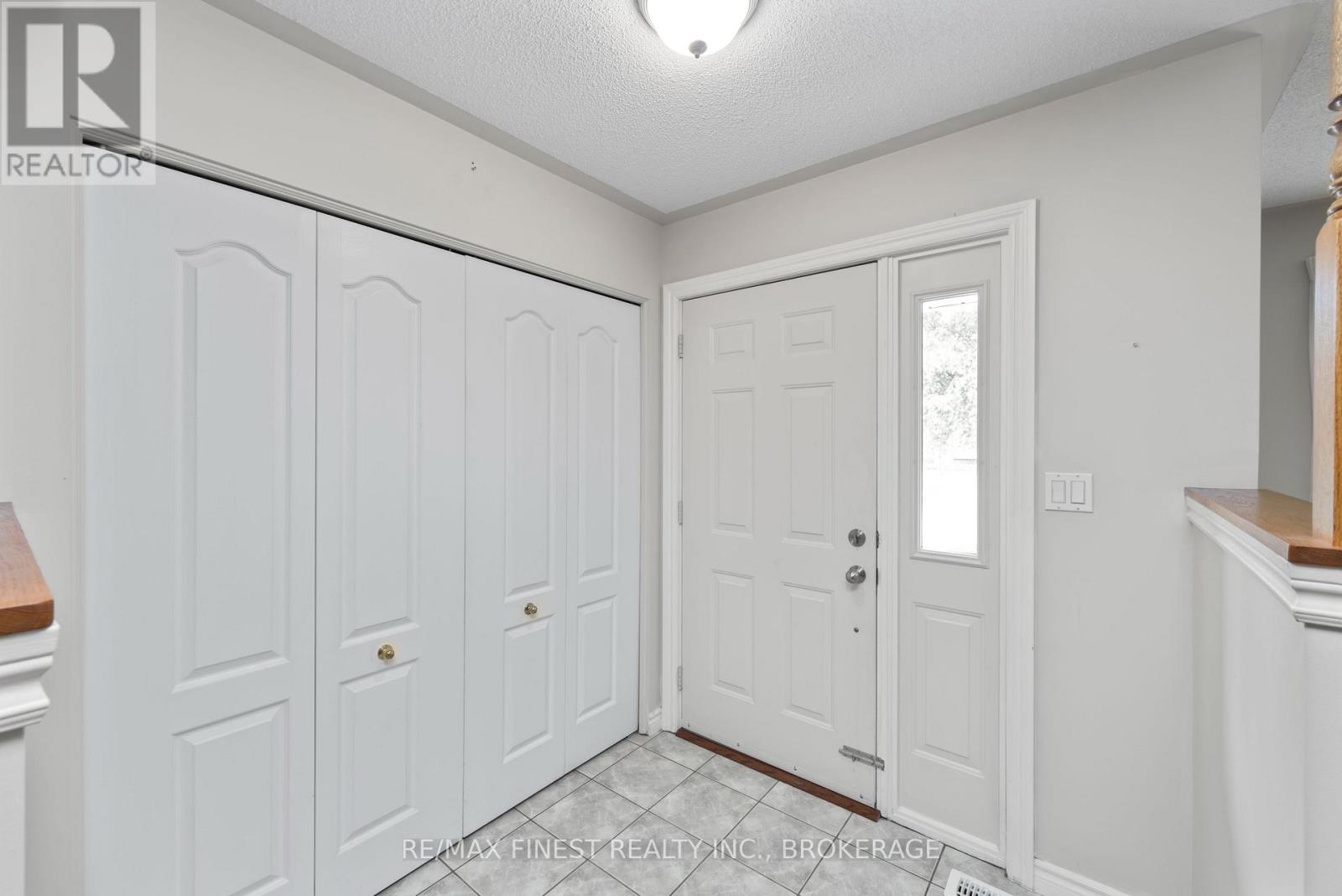 715 Millwood Drive, Kingston, Ontario  K7M 8Z2 - Photo 12 - X12215938