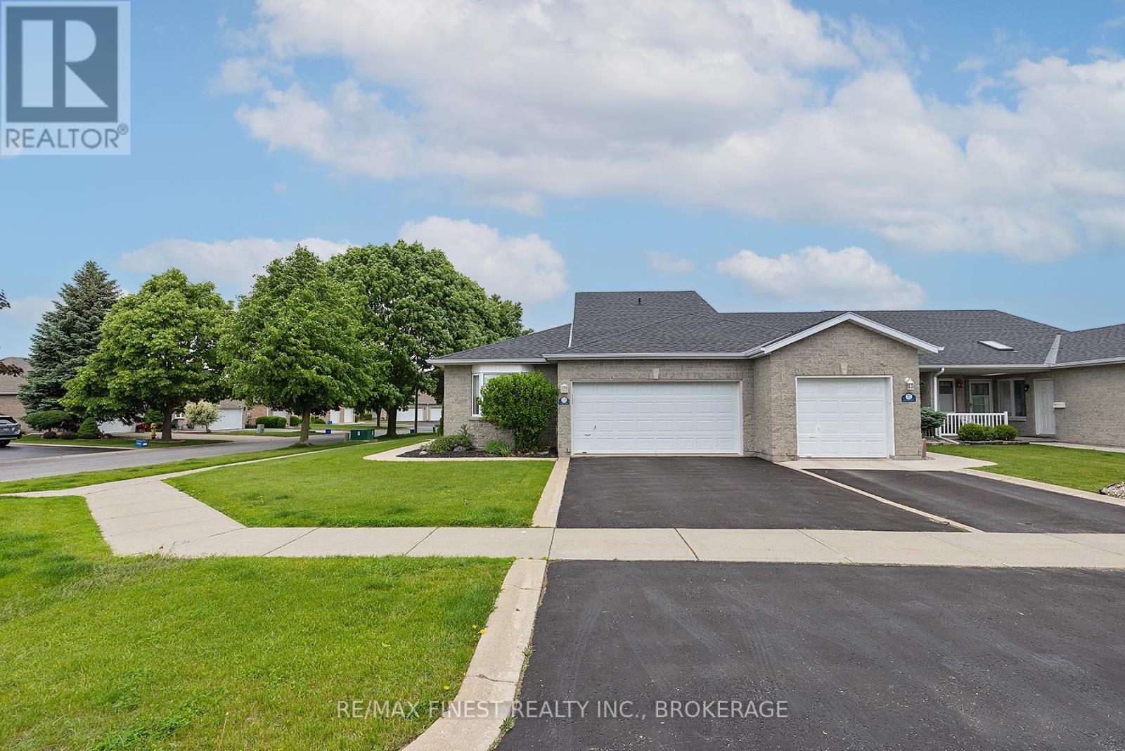 715 Millwood Drive, Kingston, Ontario  K7M 8Z2 - Photo 2 - X12215938