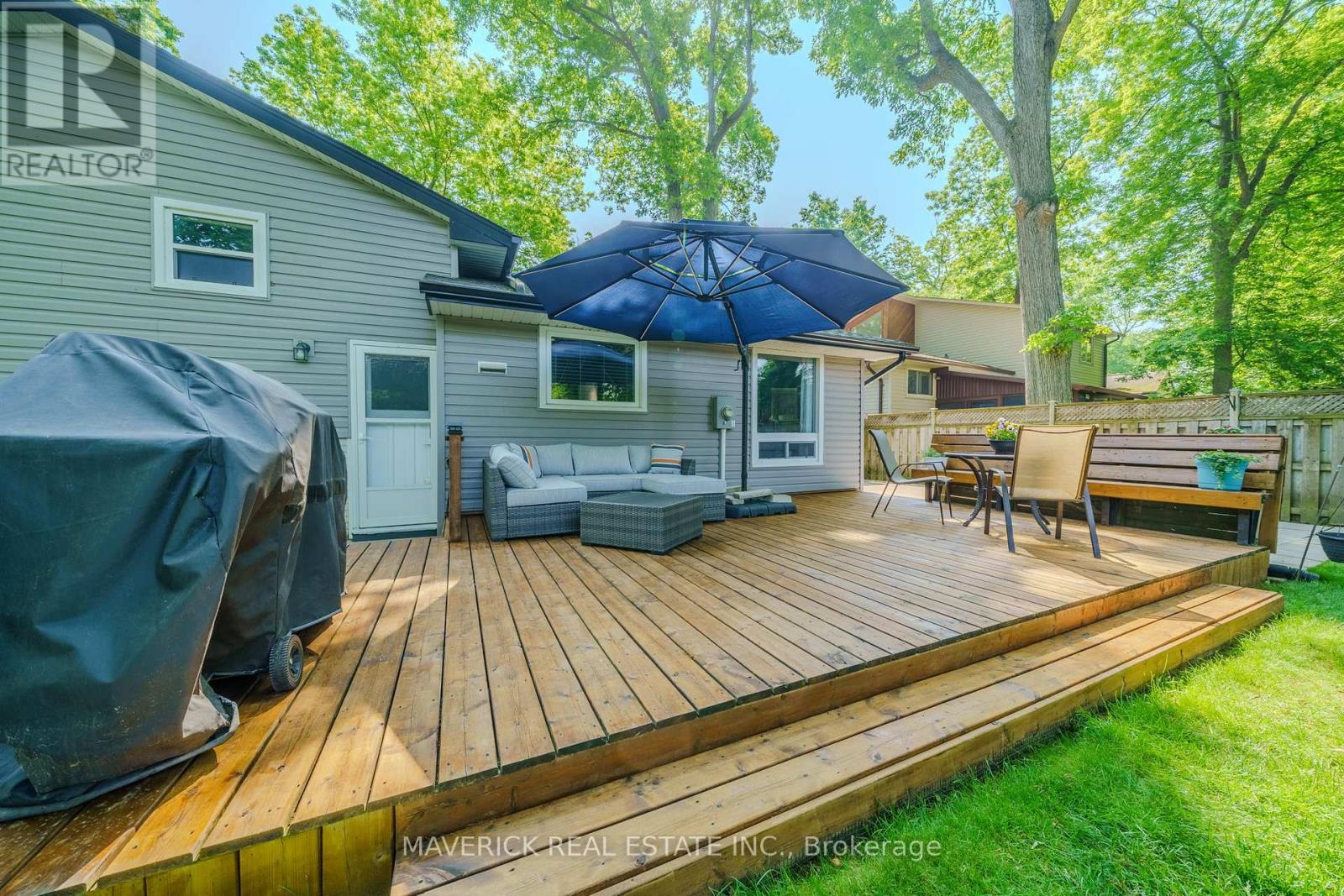 485 Griffith Street, London South, Ontario  N6K 2S3 - Photo 29 - X12215926