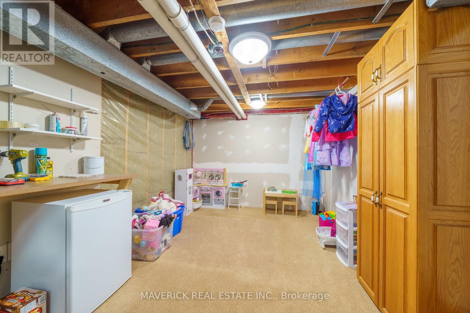 485 Griffith Street, London South, Ontario  N6K 2S3 - Photo 24 - X12215926