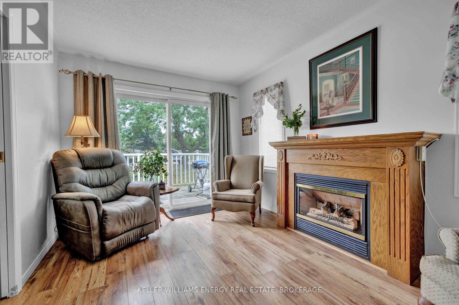 4 Heritage Drive, Prince Edward County, Ontario K0K 3L0 - Photo 22 - X12211785