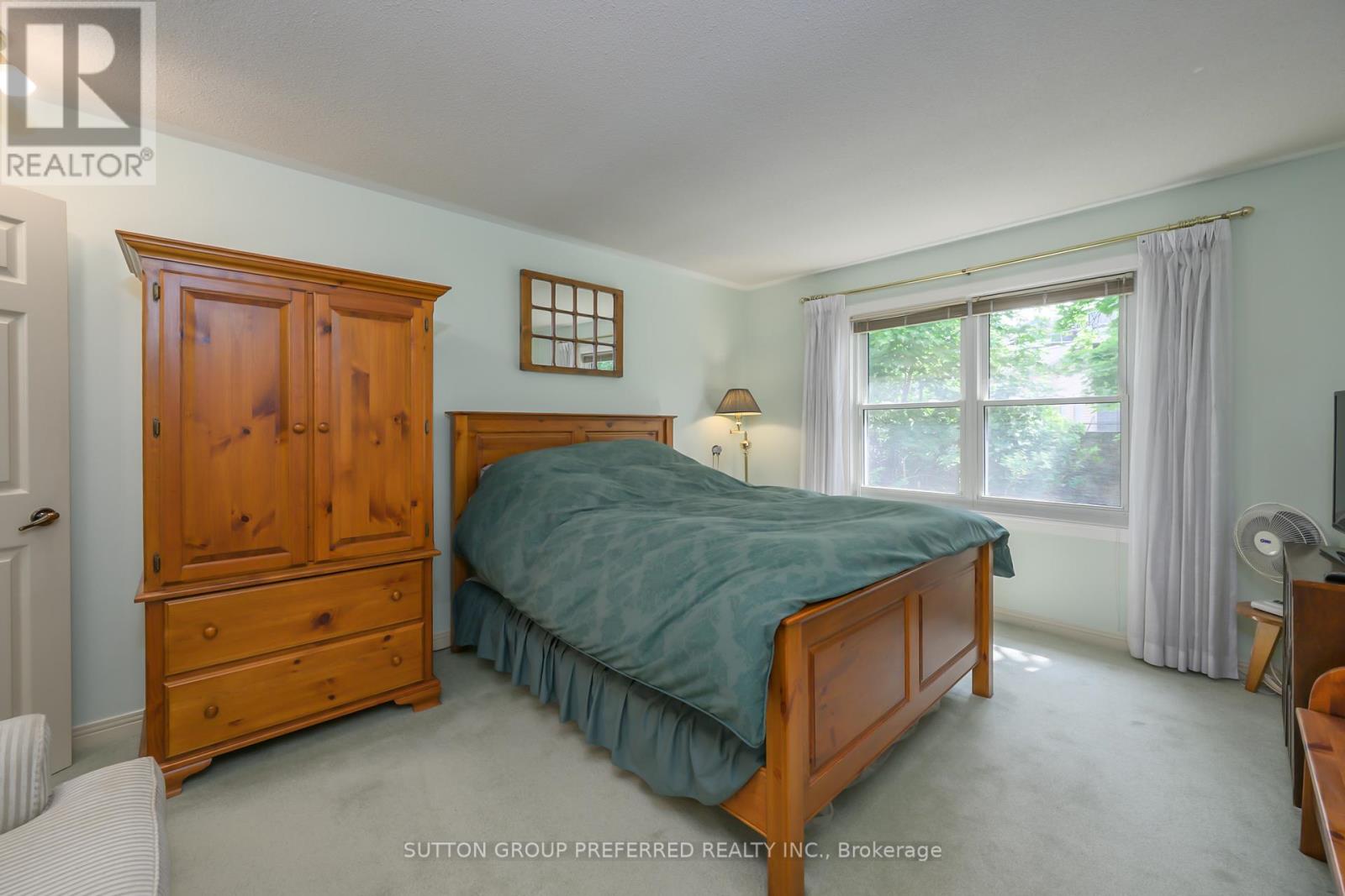 51 - 50 Fiddlers Green Road, London North (North P), Ontario  N6H 4T4 - Photo 22 - X12215913