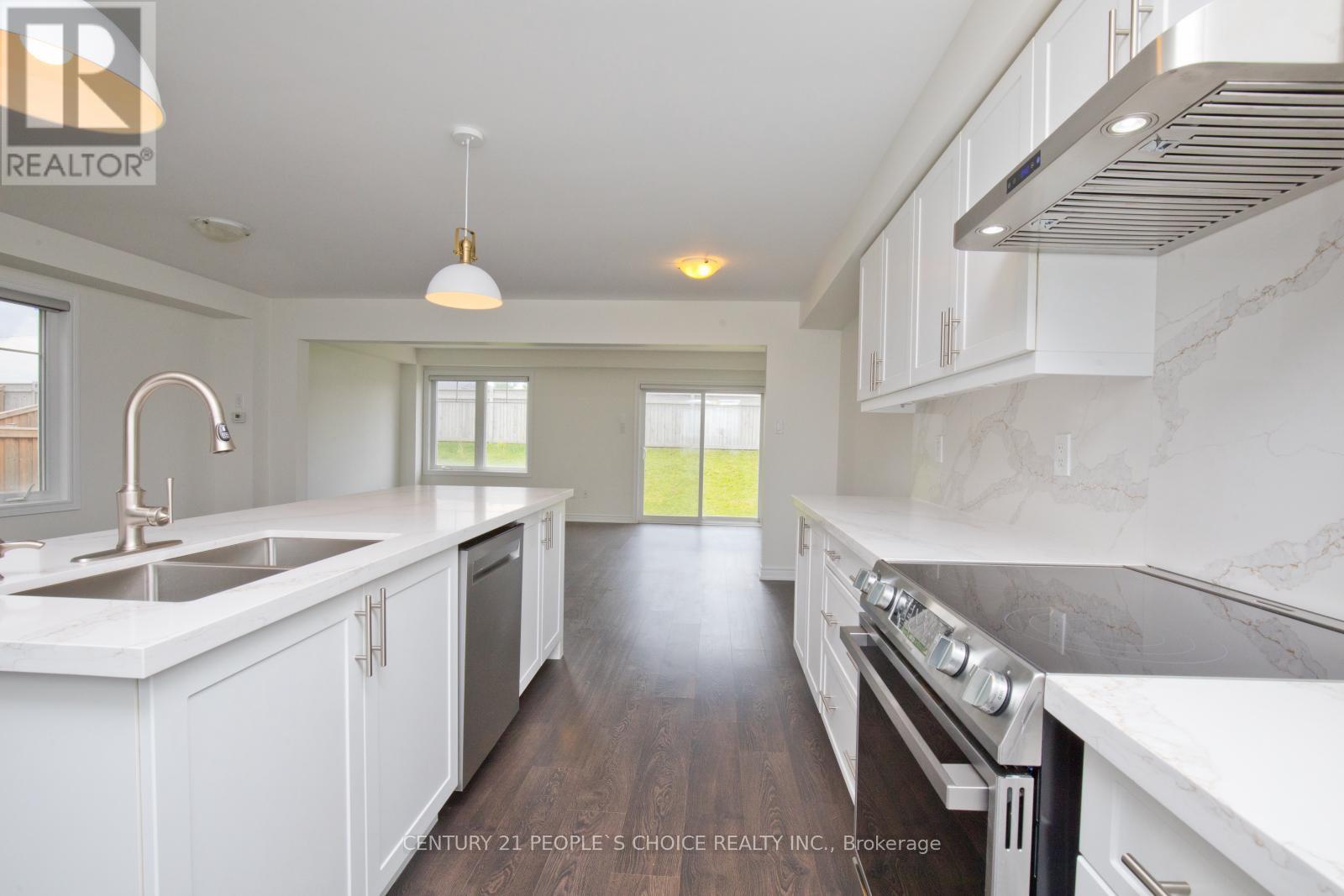 102 Knight Street, New Tecumseth (Alliston), Ontario  L9R 0R6 - Photo 12 - N12215975