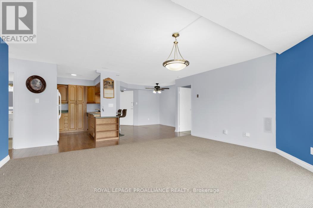 405 - 350 Front Street, Belleville, Ontario  K8N 5M5 - Photo 11 - X12128839