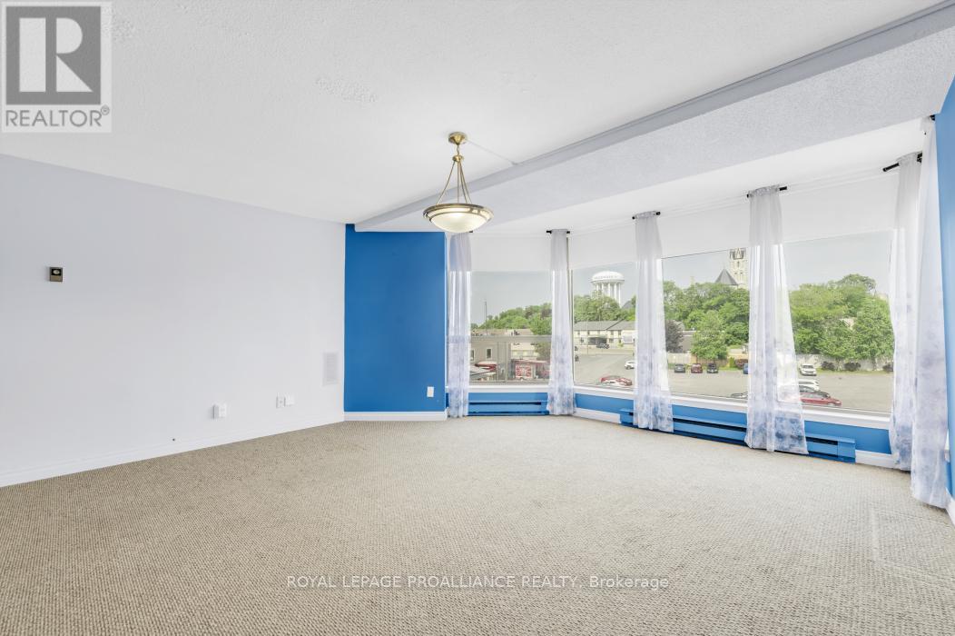 405 - 350 Front Street, Belleville, Ontario  K8N 5M5 - Photo 19 - X12128839