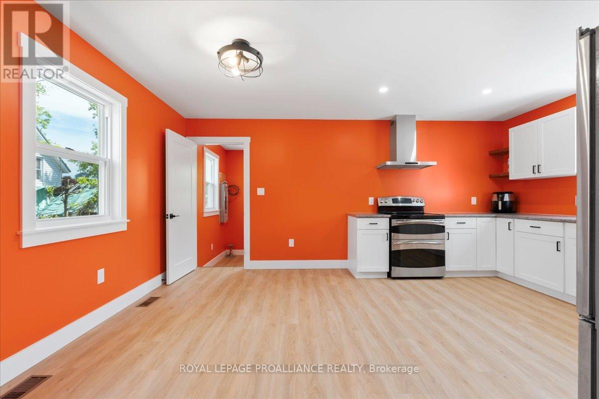 31 Ashe Crescent, Belleville, Ontario  K8N 4Z4 - Photo 18 - X12215882