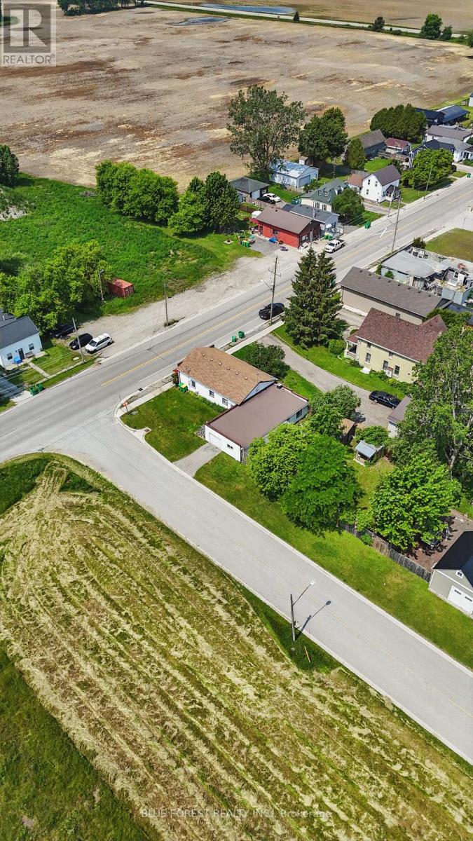 22676 Thames Road, Southwest Middlesex (Appin), Ontario  N0L 1A0 - Photo 45 - X12215997