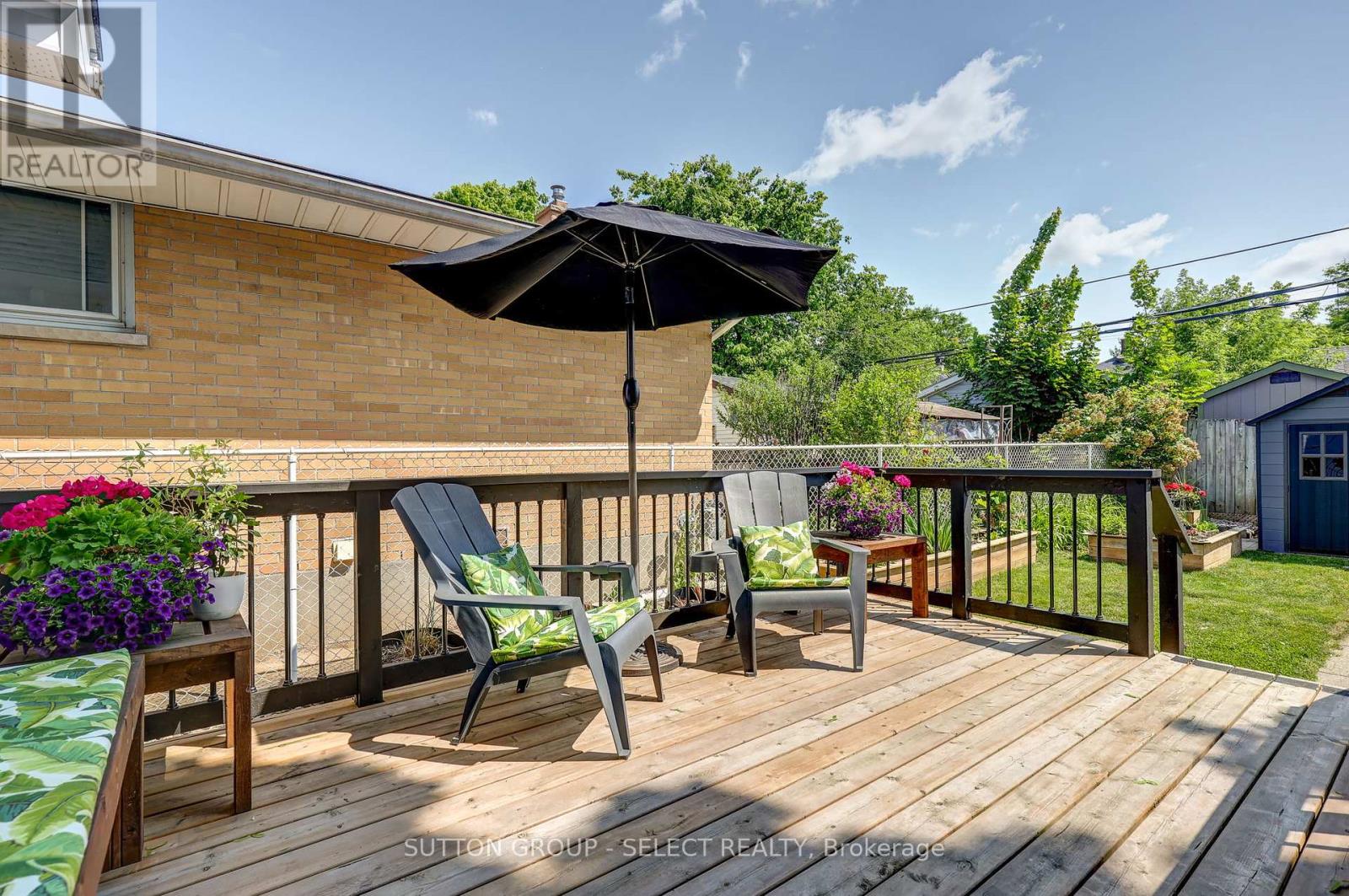 126 Brisbin Street, London East, Ontario  N5Z 2M1 - Photo 40 - X12216026
