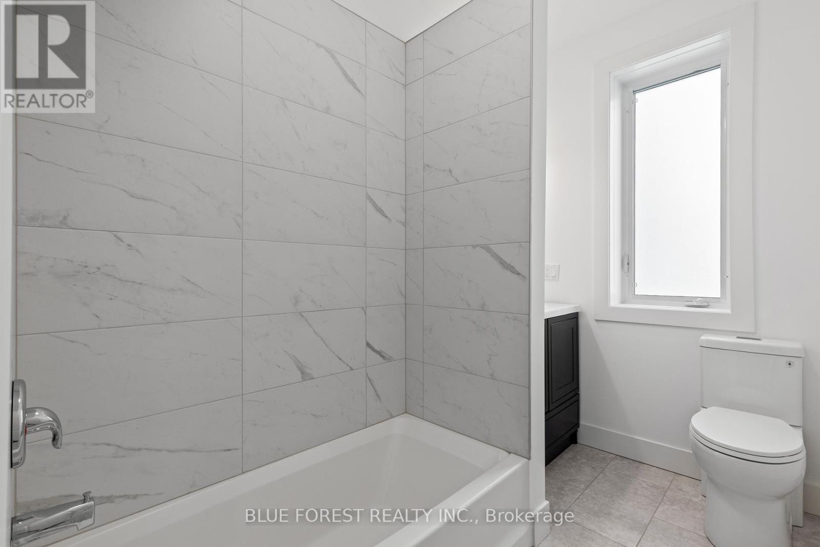 22676 Thames Road, Southwest Middlesex (Appin), Ontario  N0L 1A0 - Photo 23 - X12215997