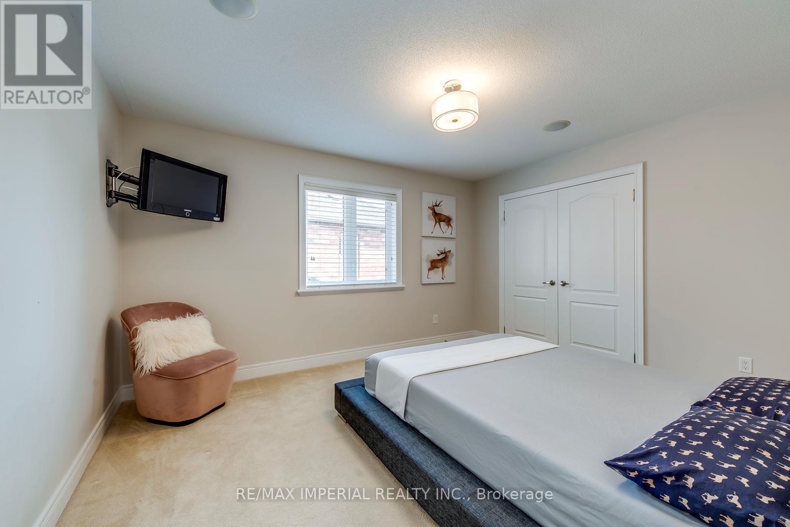 2382 Robmar Drive, Oakville, Ontario  L6H 0B2 - Photo 36 - W12194188