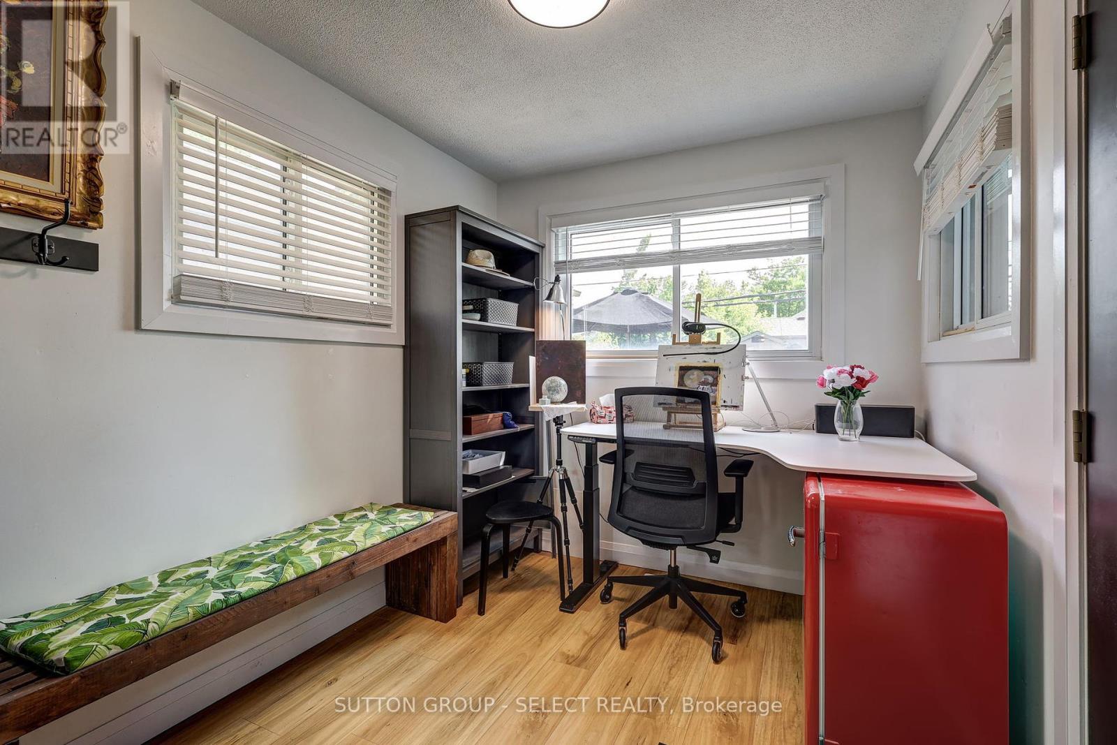 126 Brisbin Street, London East, Ontario  N5Z 2M1 - Photo 20 - X12216026