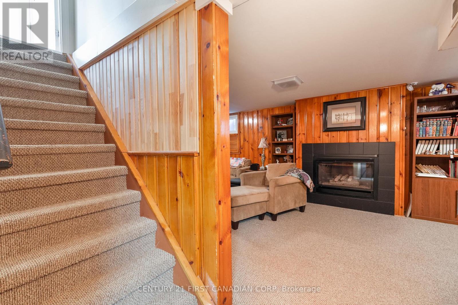 136 Columbia Avenue, London North (North N), Ontario  N6H 2K4 - Photo 20 - X12216123