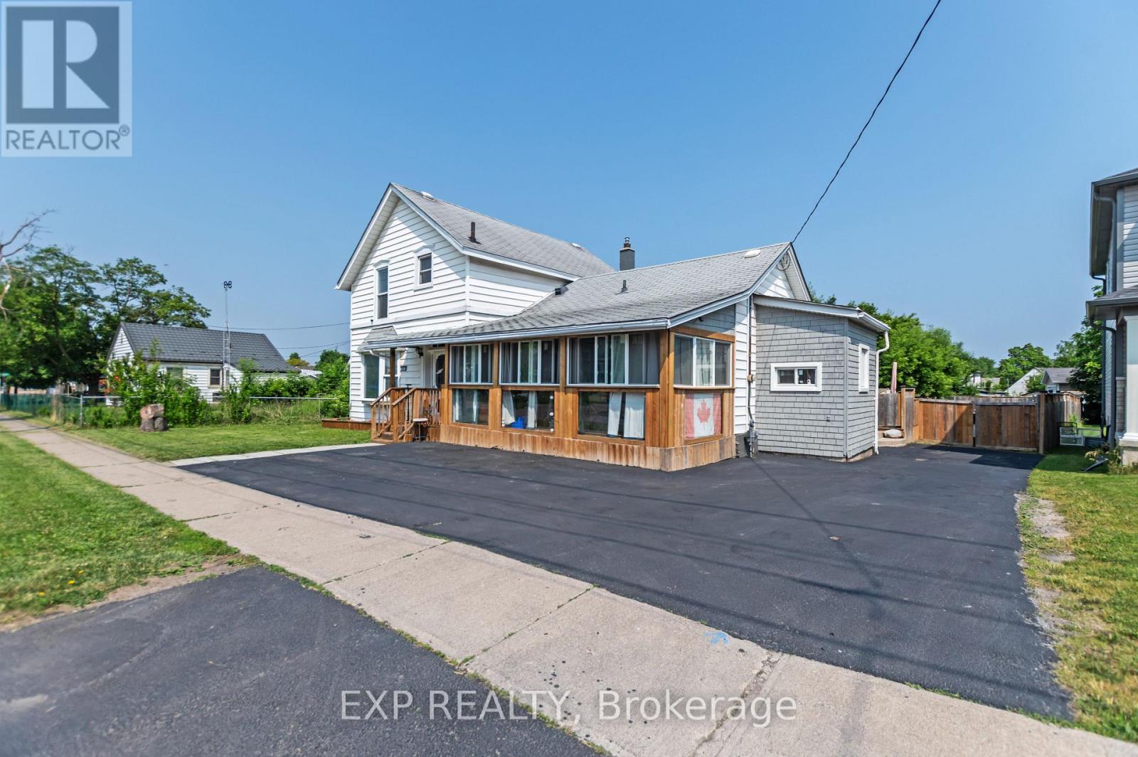 Property at 21 LINCOLN AVENUE image 3