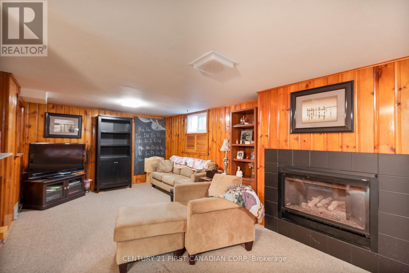 136 Columbia Avenue, London North (North N), Ontario  N6H 2K4 - Photo 21 - X12216123