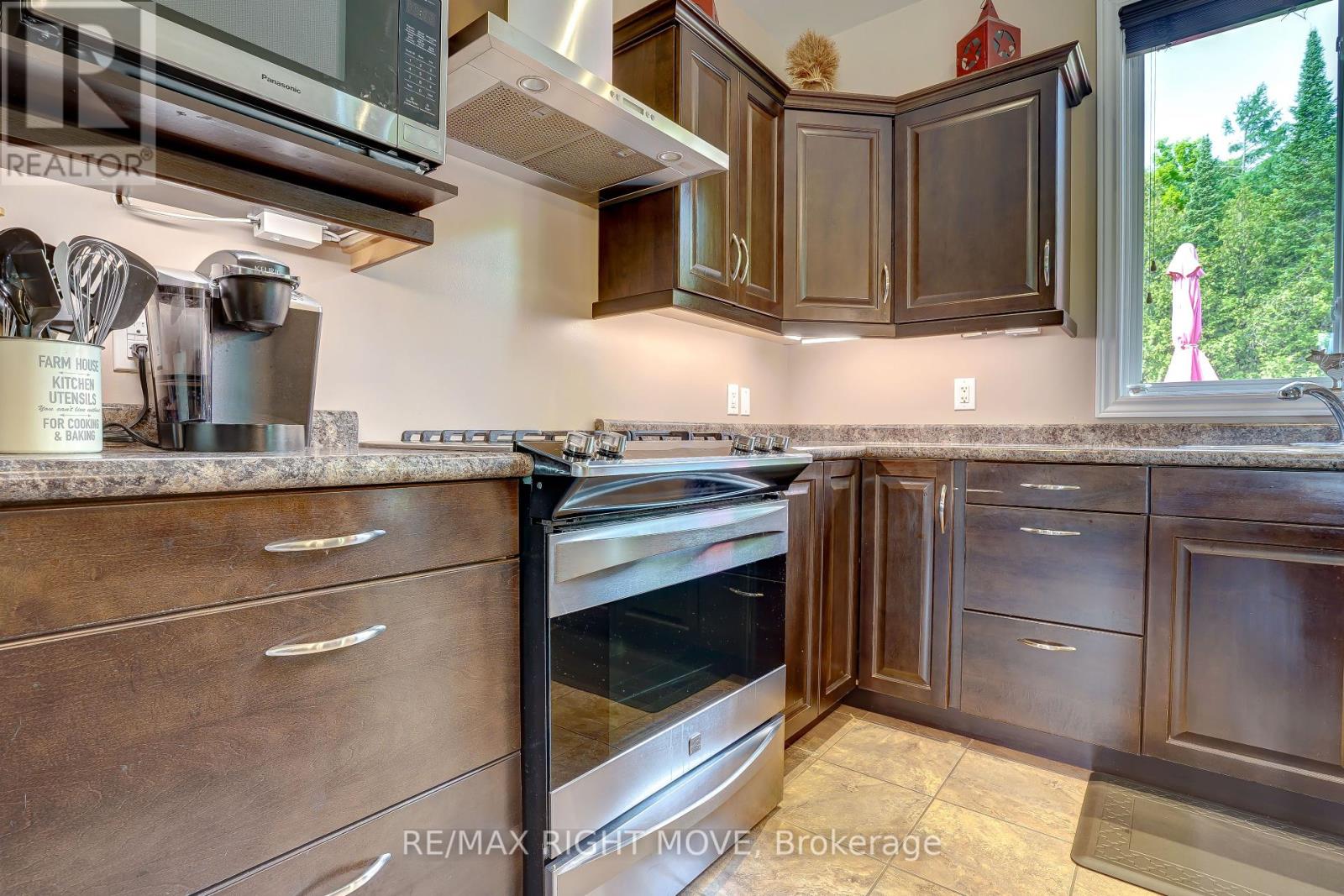 1968 Balkwill Line, Severn, Ontario  L0K 1E0 - Photo 6 - S12215970